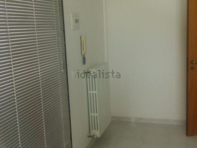 Locale in affitto di 50 m² in Via Dante Alighieri, 8