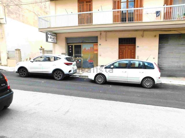 Locale in affitto di 50 m² in Via degli Aceri, 90