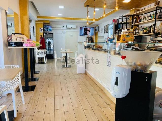 Locale in affitto di 50 m² in Via del Risorgimento, 9