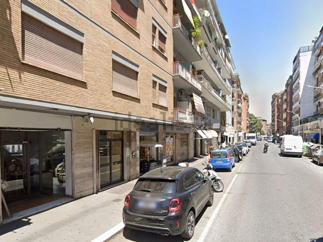 Locale in affitto di 50 m² in Via delle Cave di Pietralata, 11