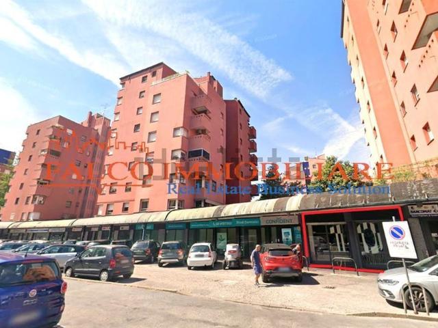Locale in affitto di 50 m² in Via delle Forze Armate, 260