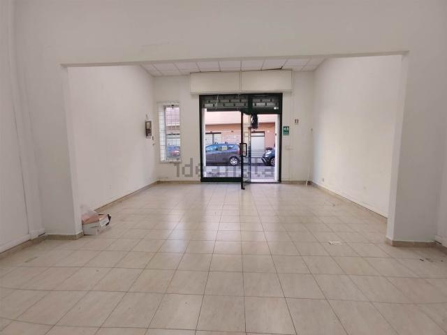 Locale in affitto di 50 m² in Via Edmondo Riva, 21
