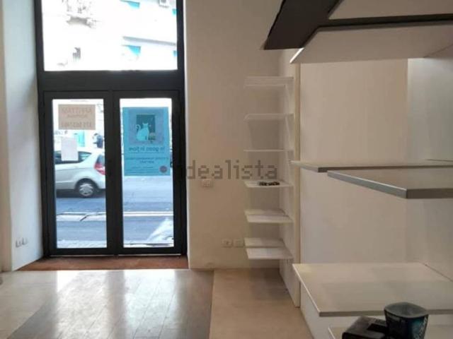 Locale in affitto di 50 m² in Via Giacomo Leopardi, 6