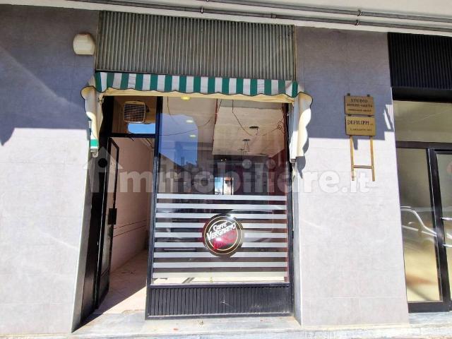 Locale in affitto di 50 m² in Via Giuseppe Verdi, 7