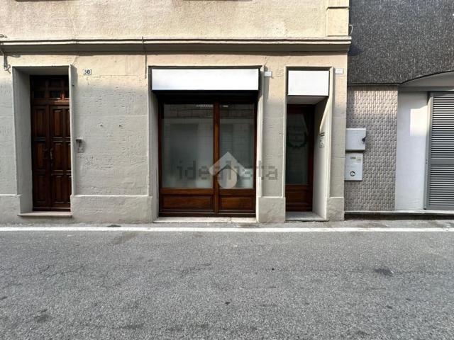 Locale in affitto di 50 m² in Via Giuseppe Garibaldi, 58
