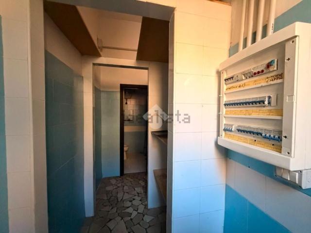 Locale in affitto di 50 m² in Via Napoli, 77