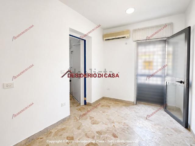 Locale in affitto di 50 m² in Via Nazionale, 307