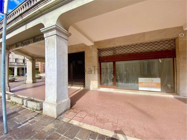 Locale in affitto di 50 m² in Via Piave, 66
