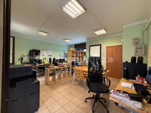 Locale in affitto di 50 m² in Via Principe Amedeo, 34