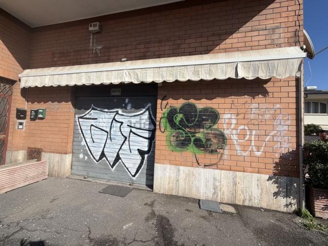 Locale in affitto di 50 m² in Via Ranuccio Bianchi Bandinelli, 31