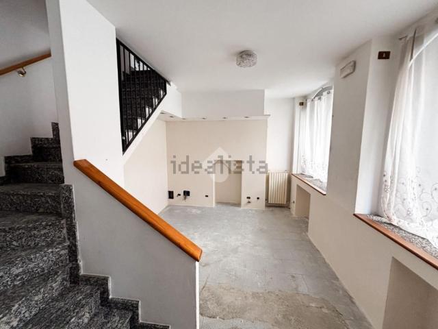 Locale in affitto di 50 m² in Via Risorgimento