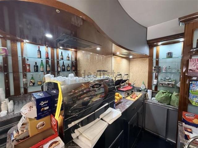 Locale in affitto di 50 m² in Via Romana