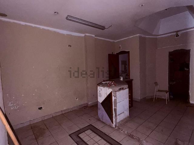 Locale in affitto di 50 m² in Via Santa Maria a Cubito
