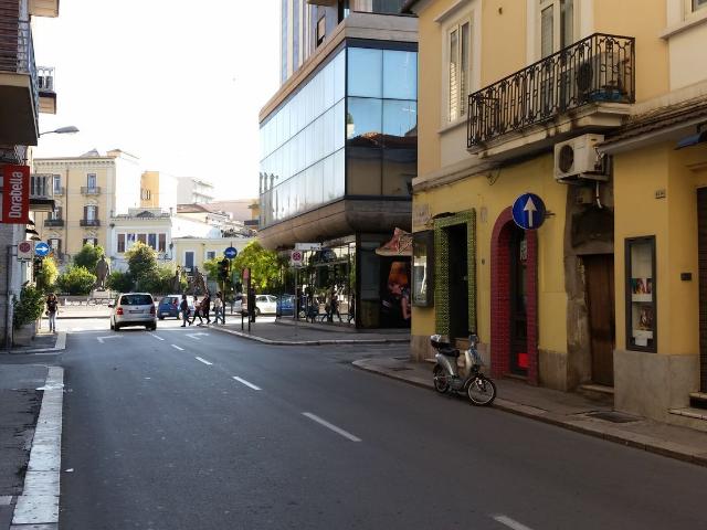 Locale in affitto di 50 m² in Via Santa Maria della Neve, 11