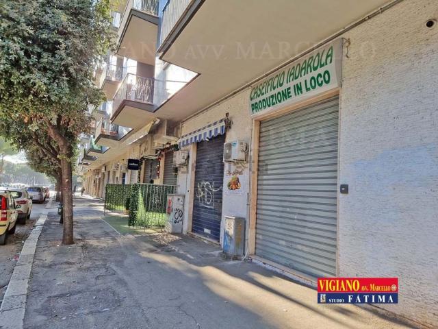 Locale in affitto di 50 m² in Viale Michelangelo