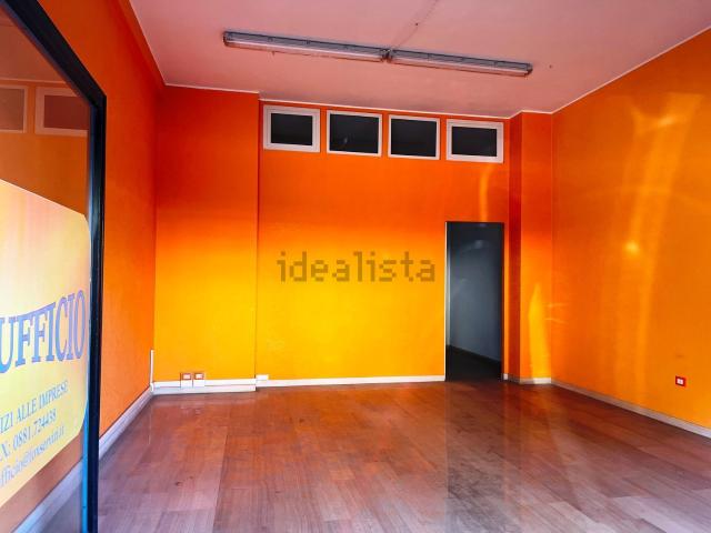 Locale in affitto di 50 m² in Viale Sant&apos Alfonso Maria dè Liguori, 183