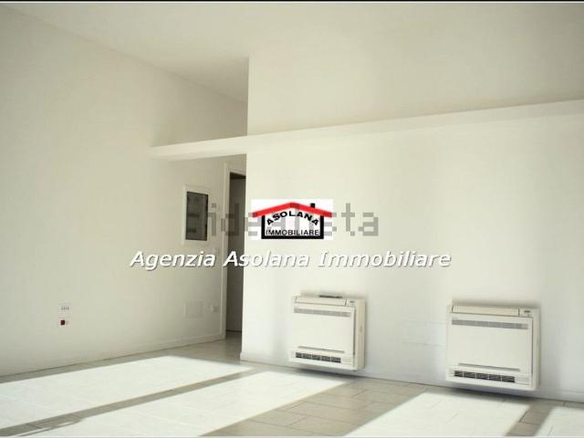 Locale in affitto di 50 m² in Viale Tiziano, 7