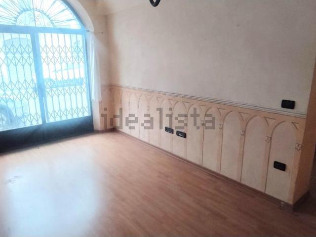 Locale in affitto di 50 m²