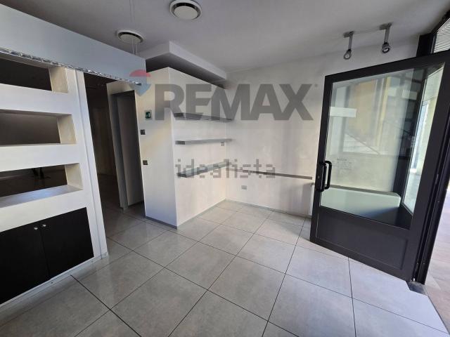 Locale in affitto di 50 m²