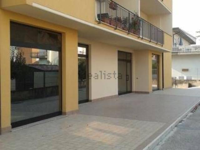 Locale in affitto di 50 m²