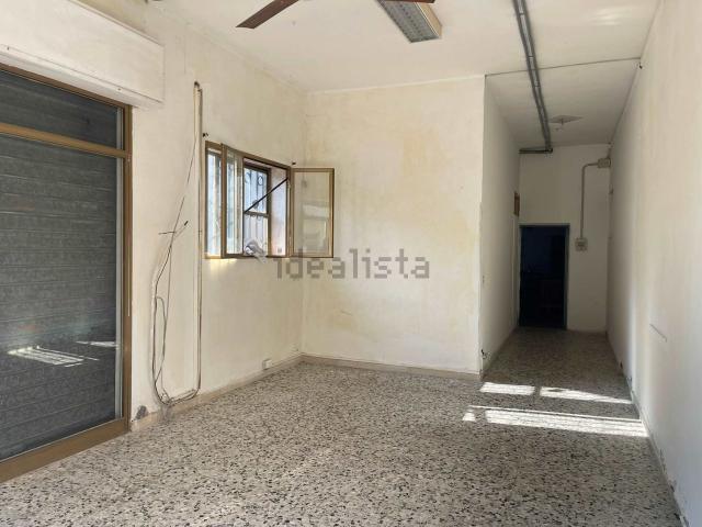 Locale in affitto di 50 m²
