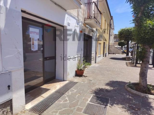 Locale in affitto di 50 m²