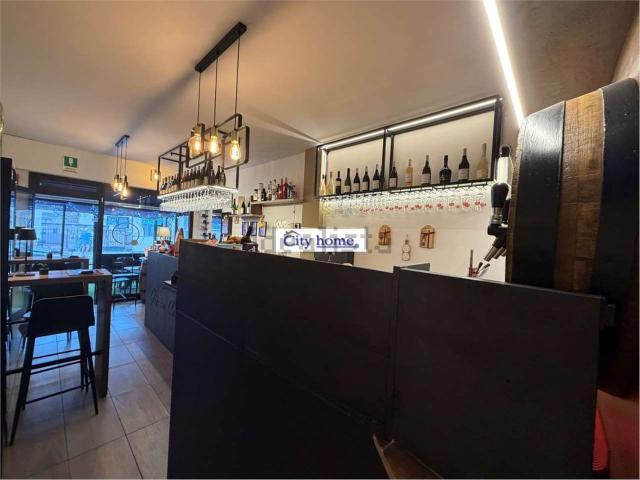 Locale in affitto di 50 m²