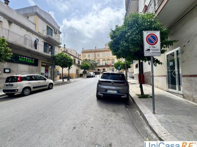 Locale in affitto di 51 m² in Corso Butera