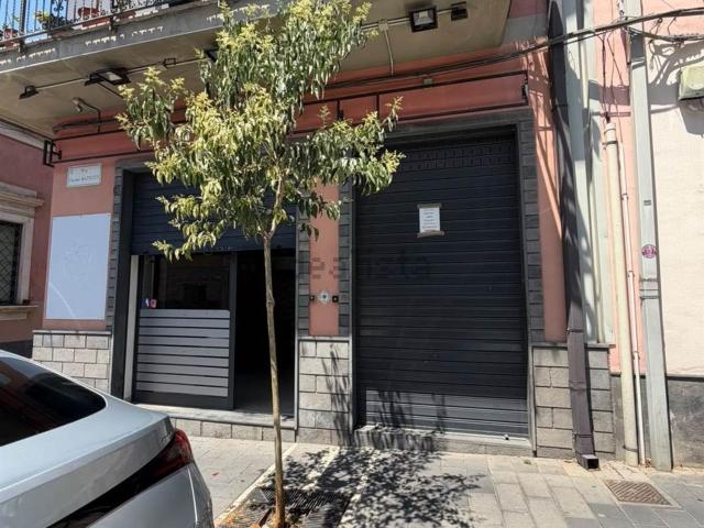 Locale in affitto di 51 m² in Via Giacomo Matteotti, 63