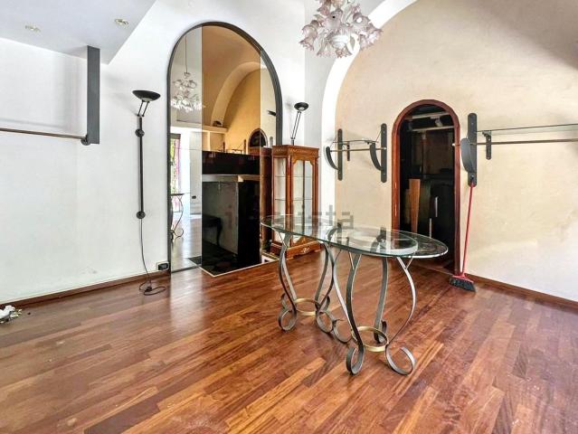 Locale in affitto di 51 m²