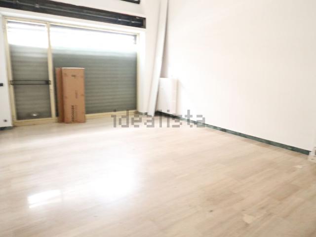 Locale in affitto di 52 m² in Corso Monte Cucco, 129