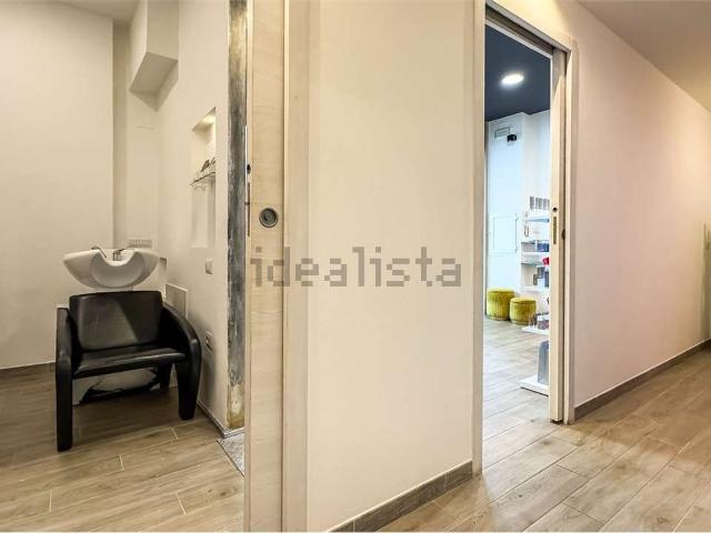 Locale in affitto di 52 m² in Via Antonio Scano