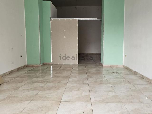 Locale in affitto di 52 m² in Via San Vito
