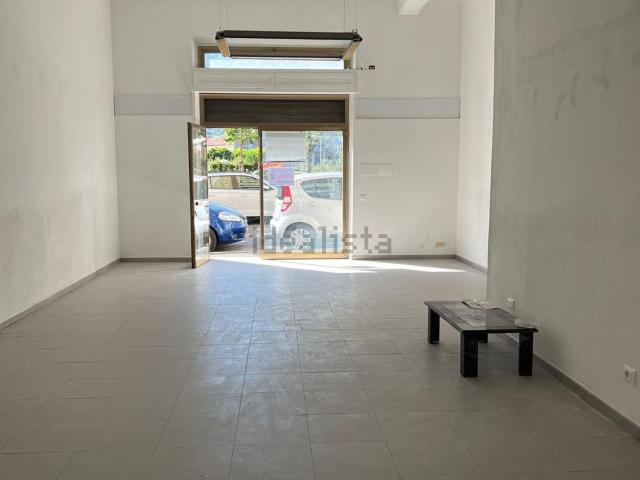 Locale in affitto di 57 m² in Piazza Concordia