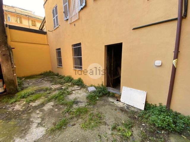 Locale in affitto di 54 m² in Via Vado