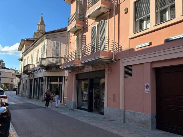 Locale in affitto di 54 m² in Via Vittorio Emanuele II