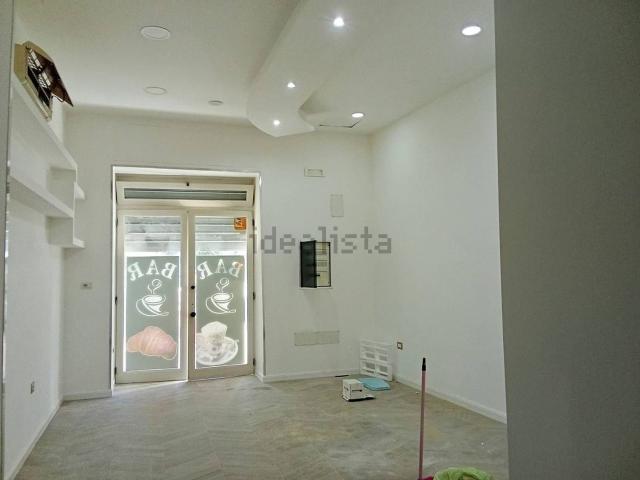 Locale in affitto di 55 m² in Corso Aldo Moro, 92