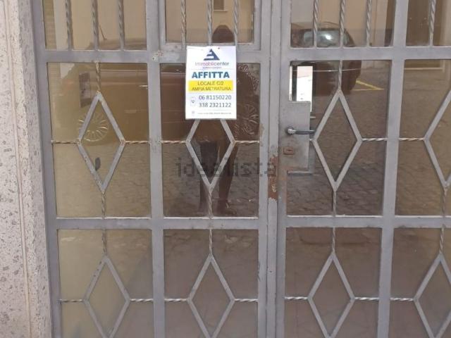 Locale in affitto di 55 m² in Piazza Anna M R Teresa Maggiori