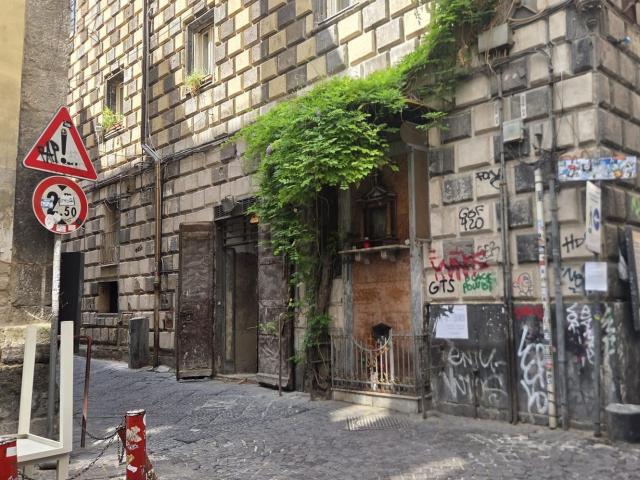Locale in affitto di 55 m² in Vico SS. Filippo e Giacomo