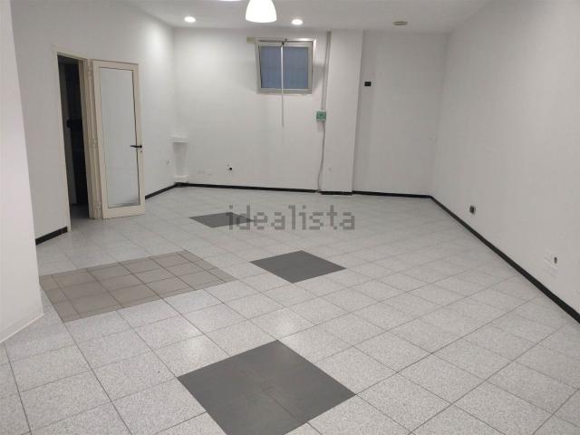 Locale in affitto di 55 m² in Via Alberto Casella