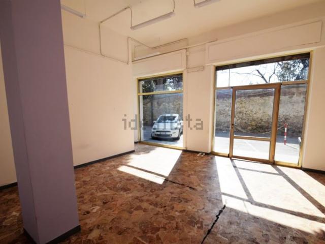Locale in affitto di 55 m² in Via alla Chiesa di Prà, 39