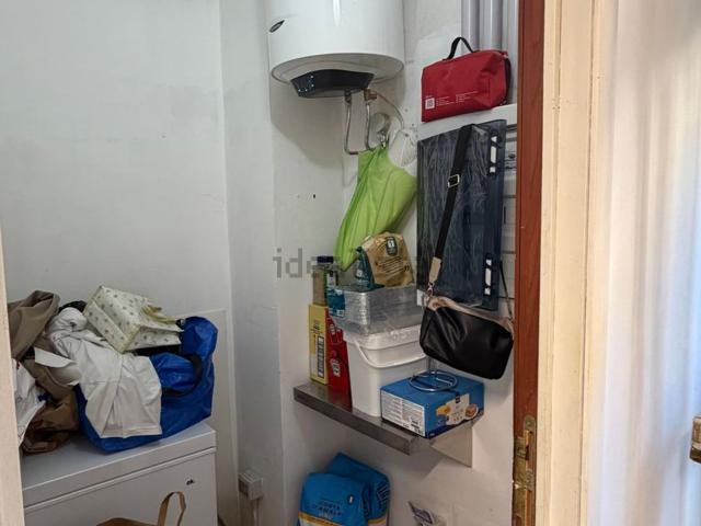 Locale in affitto di 55 m² in Via Antonio Pigafetta, 9