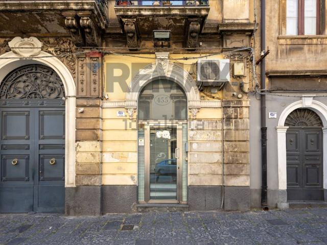Locale in affitto di 55 m² in Via Etnea, 455