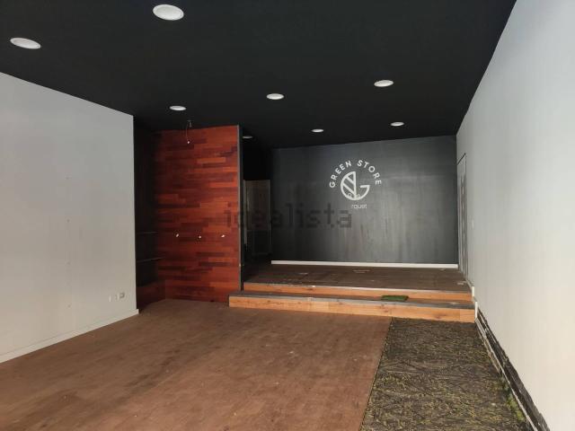 Locale in affitto di 55 m² in Via Francesco Guarini, 37