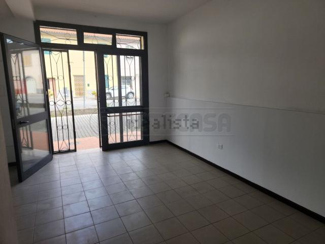 Locale in affitto di 55 m² in Via Francesca