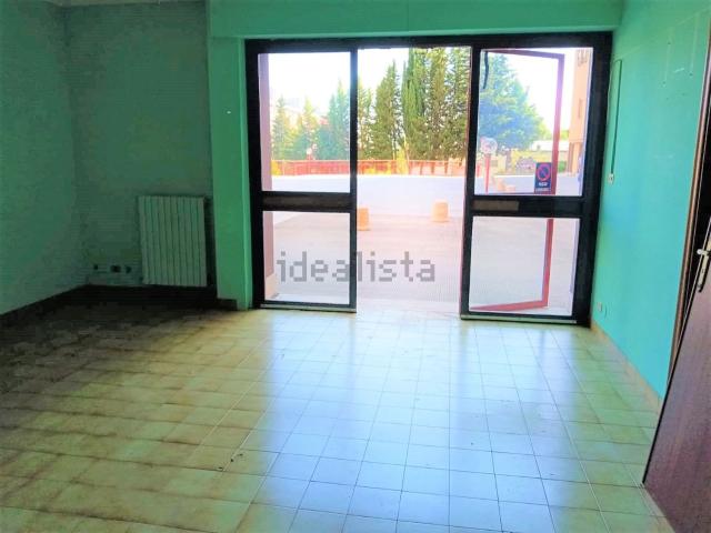 Locale in affitto di 55 m² in Via Puglia, 55
