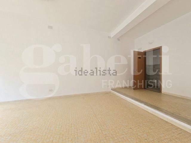 Locale in affitto di 55 m² in Via San Gemiliano, 57