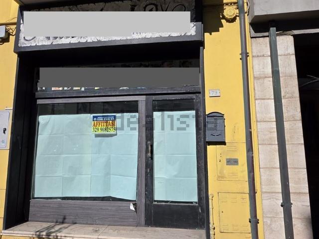 Locale in affitto di 55 m² in Viale Giacomo Matteotti, 79