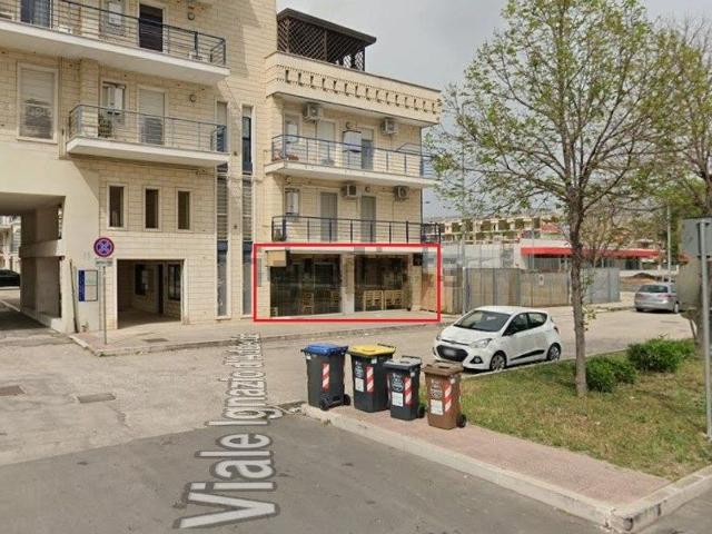 Locale in affitto di 55 m² in Viale Ignazio d&apos Addedda, 12