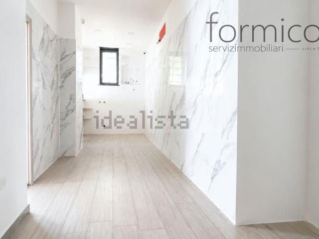 Locale in affitto di 55 m² in Viale Leone, 2